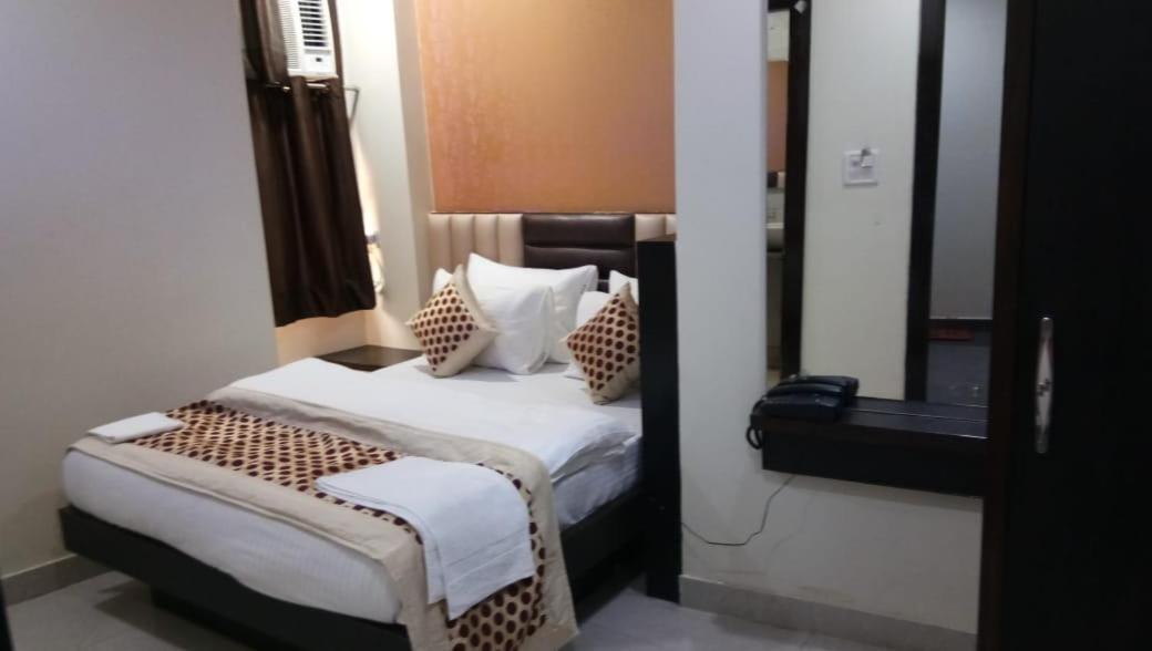 Hotel Stay House New Delhi Extérieur photo